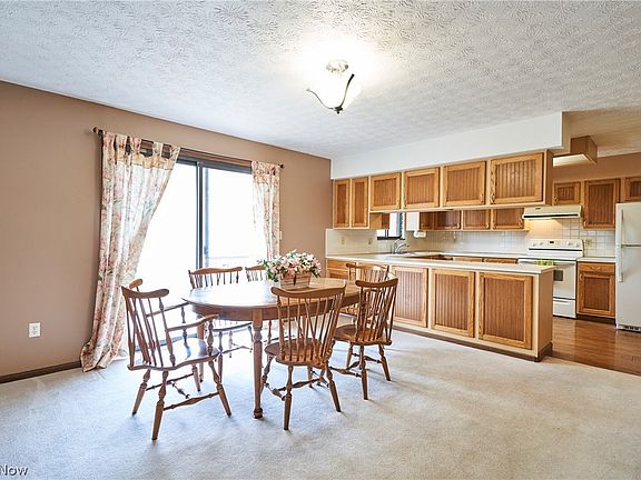 5th image of 171 Granger Rd Unit 142