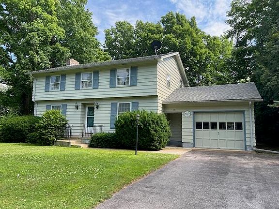 2nd image of 13 Birchwood Dr