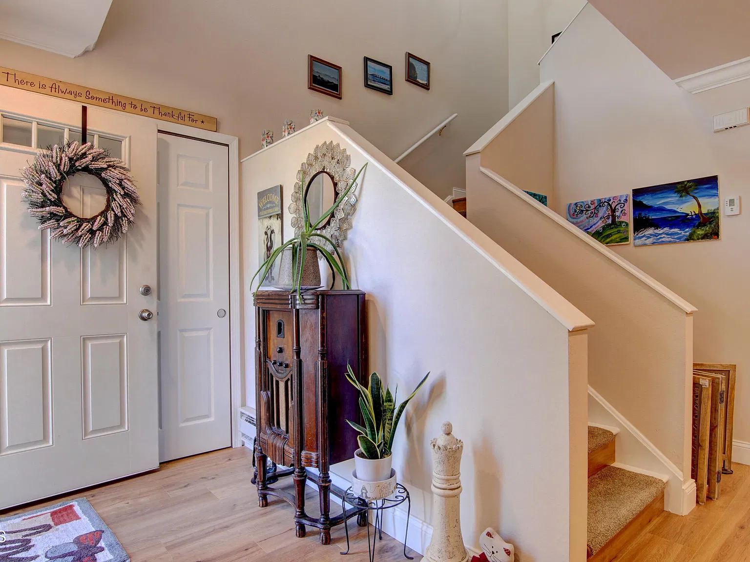 2 bed, 1.5 bath, 1490 sqft, $2,900 — Photo 2