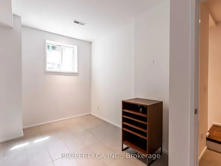 238 Manning Ave — Photo 35