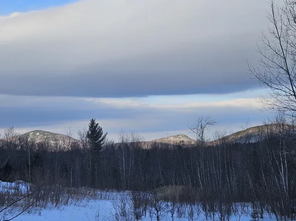 2 W Mountain View Estates West Drive, Temple, ME 04984