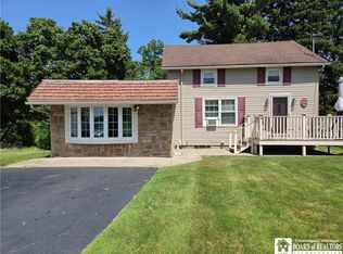 12206 Hanover Rd, Silver Creek, NY 14136