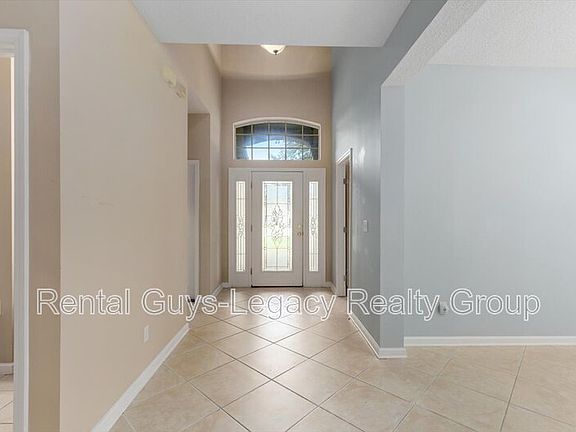 4th image of 649 W Johns Creek Pkwy