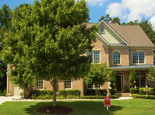 2361 Walkers Glen Ln, Buford, GA 30519