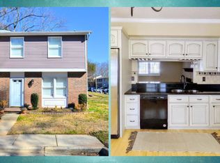 1542 Waybridge Ln, Charlotte, NC 28210