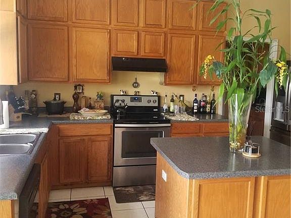 5th image of 12902 Greenville Ct