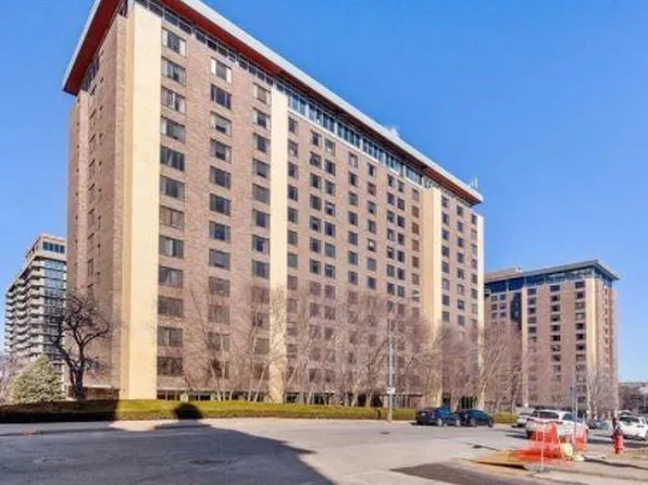 600 E 8th St APT 12N, Kansas City, MO 64106