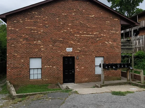 1400 W Academy St APT 9, Winston Salem, NC 27103