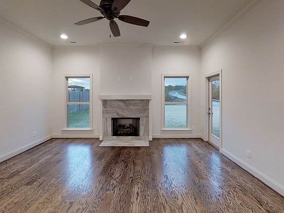 Previously built home based on this plan. Photos not of current home. Upgrades may be pictured.