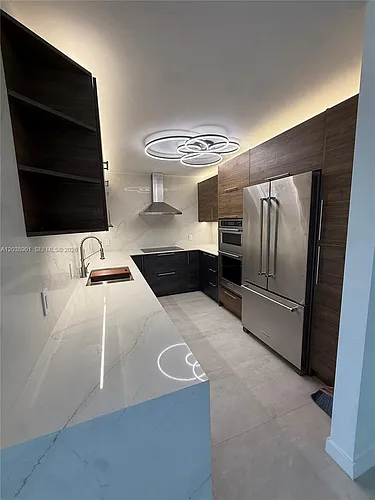 11 Island Ave #1505 Photo 1