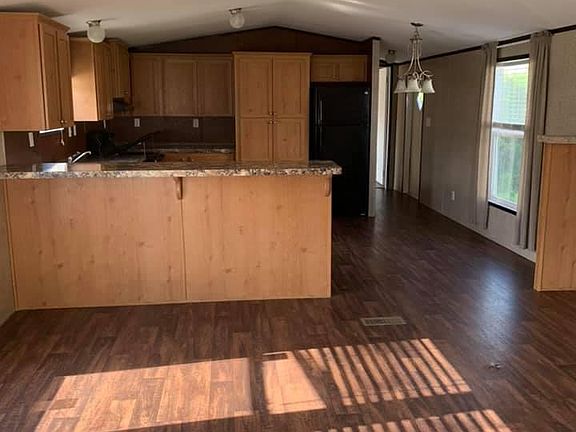 4th image of 8559 Gulf Hwy Trlr 388