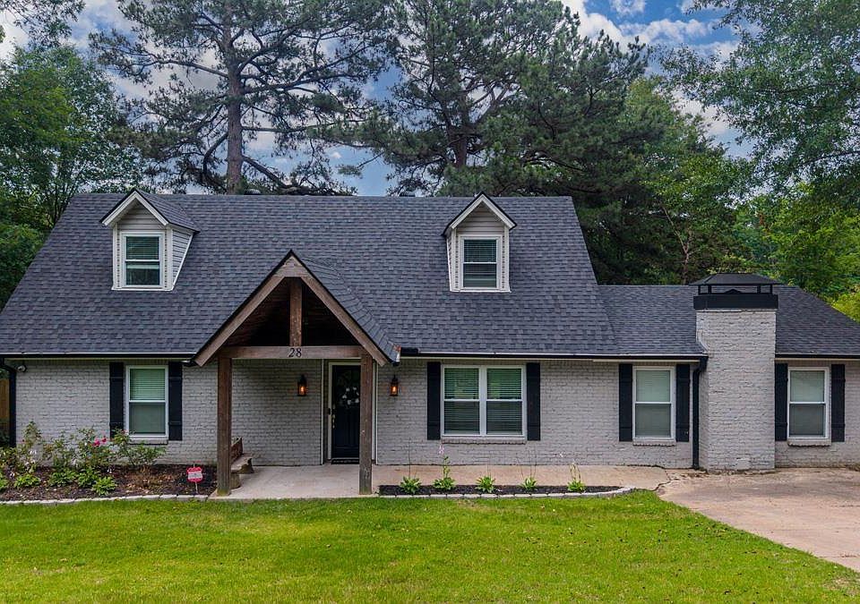 1st image of 28 Arcadia Cir