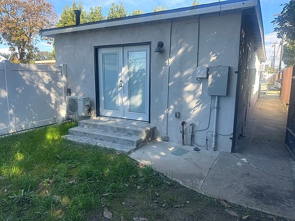 3rd image of 9104 Cedargrove Ave
