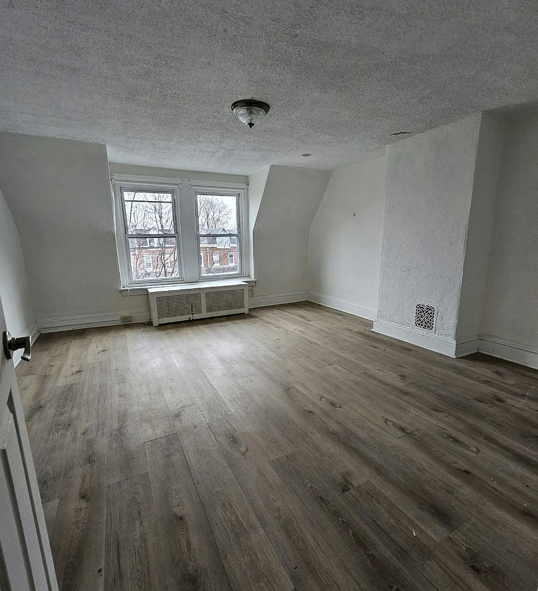 751 Haws Avenue, Unit 1-2 — Photo 2