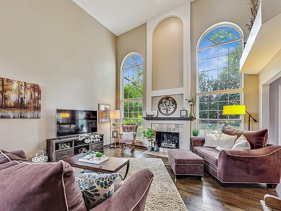 4th image of 652 N Charter Hall Dr #652