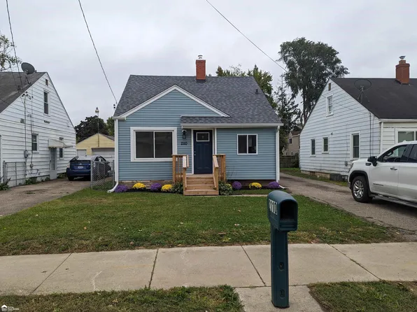 2110 E Bristol Rd, Burton, MI 48529