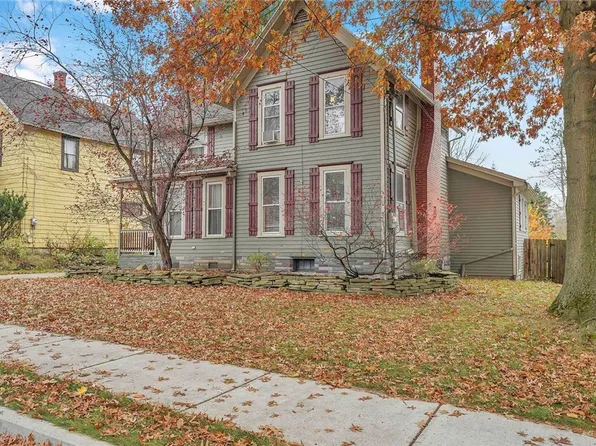 705 Oakwood Ave, East Aurora, NY 14052