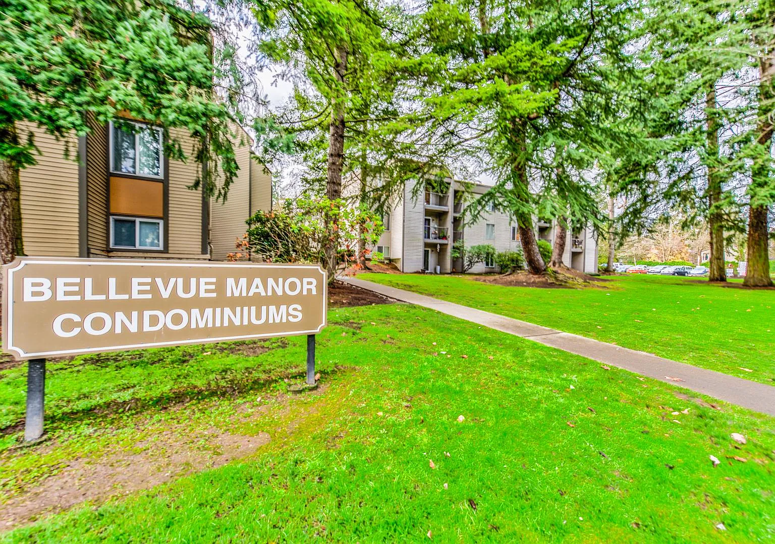 2 bed, 860 sqft, $2,200 — Photo 1