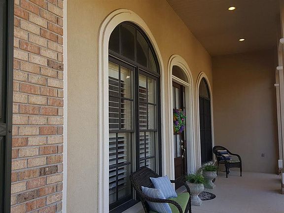 3rd image of 2711 Edmund Dr