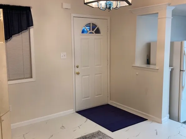 (undisclosed Address), Deer Park, NY 11729