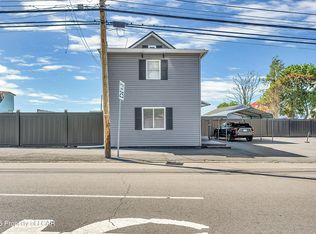 60 S Regent St, Hanover Township, PA 18706