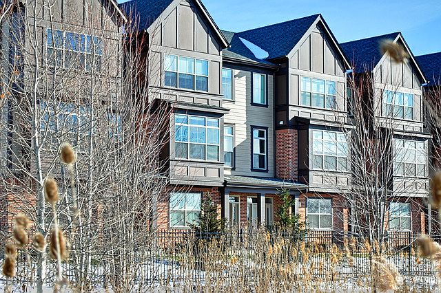 1st image of 417 W Alpine Springs Dr