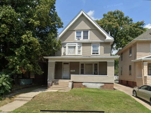 1419 W Main St, Peoria, IL 61606