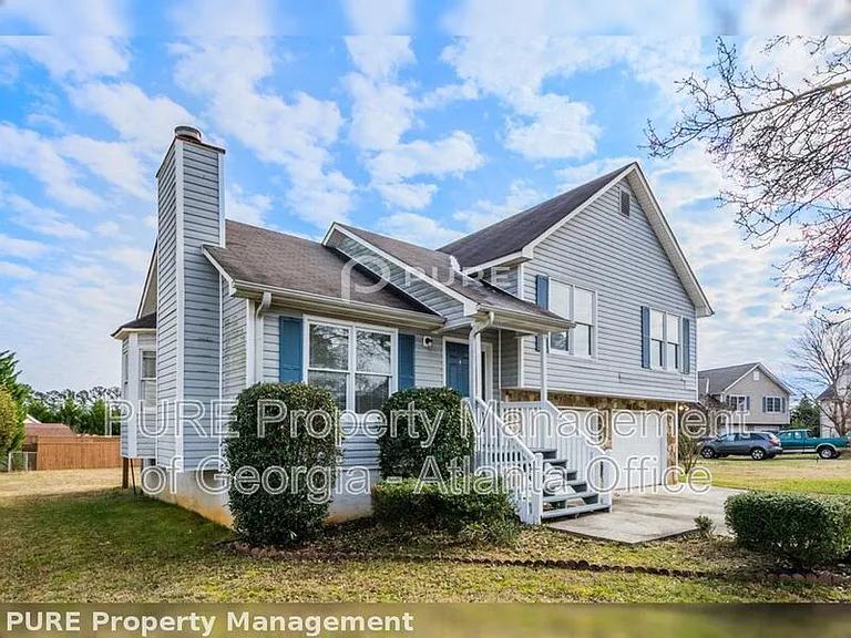 6 Cambridge Ct — Photo 2