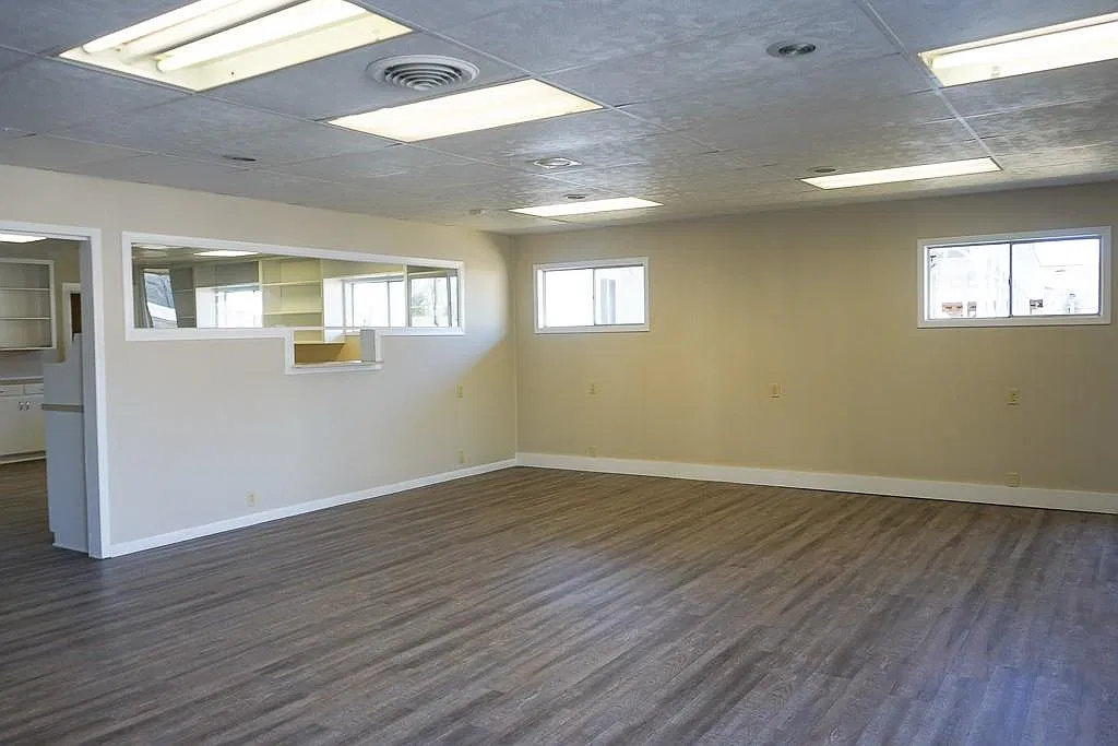 Studio, 800 sqft, $1,500 — Photo 4