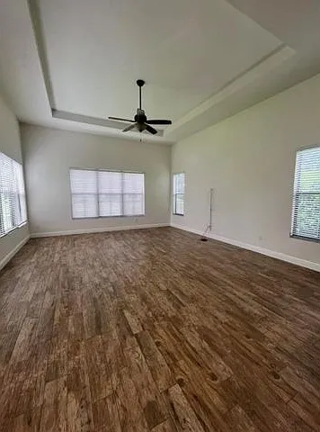 6326 Grebe Ct — Photo 14