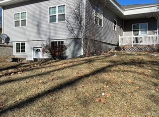 1129 Main St, Hamilton, IL 62341