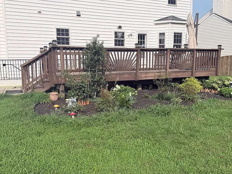 4114 Derbyshire Ln — Photo 15