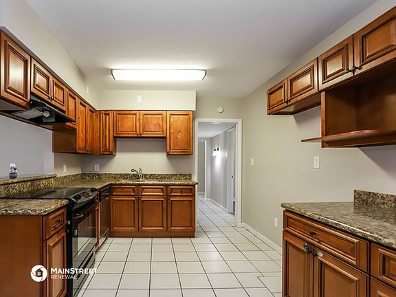 5th image of 8416 Orange Pl
