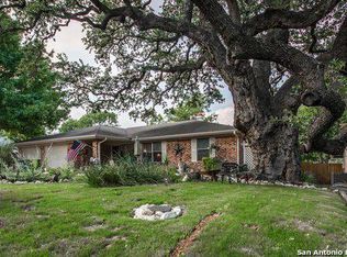 972 Springhill Dr, New Braunfels, TX 78130