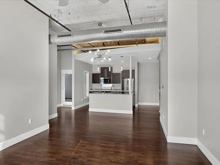 4100 Forest Park Ave #213 — Photo 14