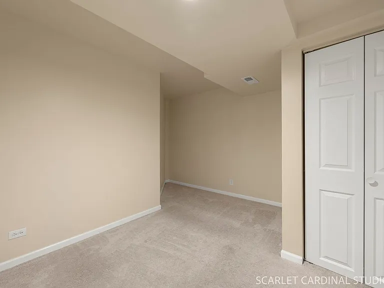1602 Astor Ave — Photo 16