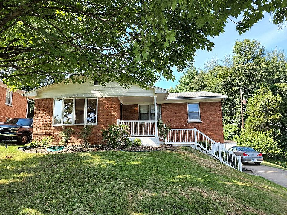 1st image of 4017 Clement St