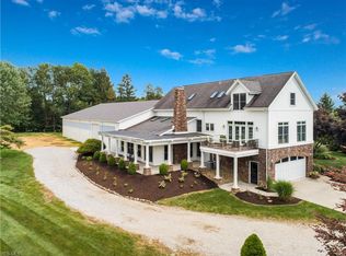 21 Manning Rd, Mogadore, OH 44260