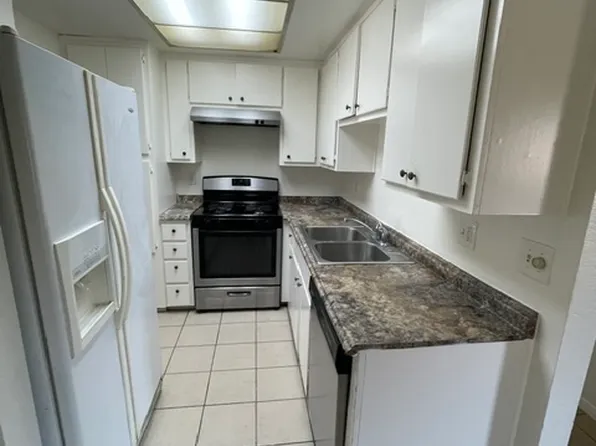1186 E Lugonia Ave, Redlands, CA 92374