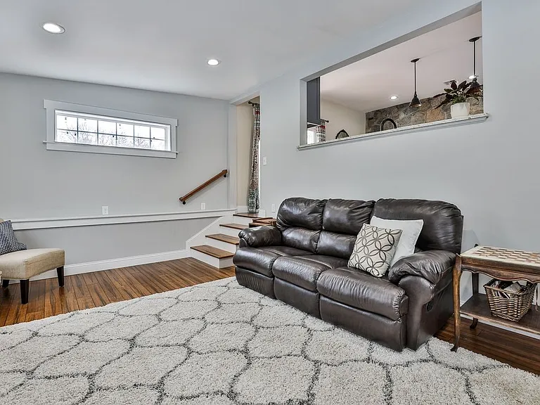 109 Ministerial Rd — Photo 18