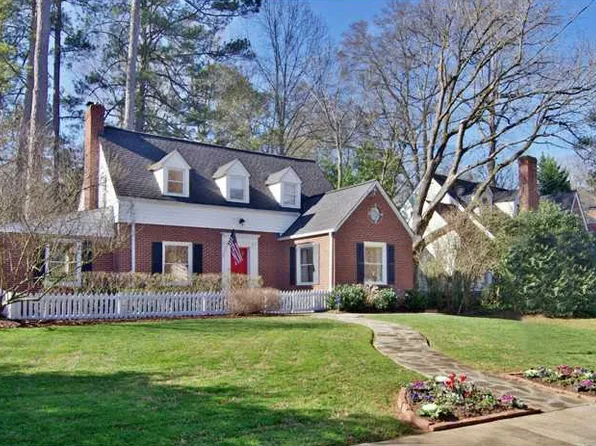 1772 Meadowdale Ave, Atlanta, GA 30306