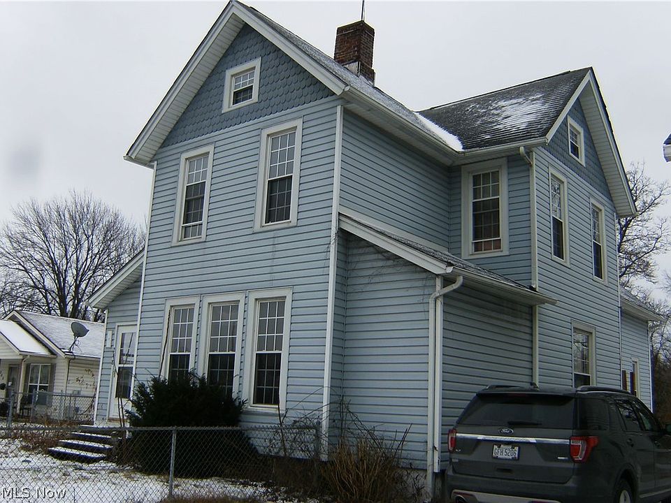 2nd image of 248-250 Lake Ave