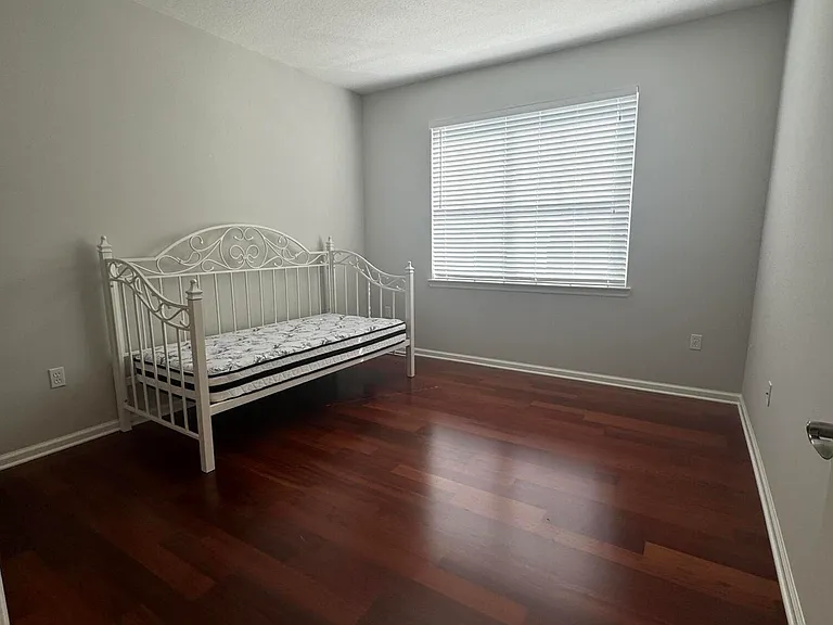 225 Murcia Dr #305 — Photo 11