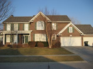 6630 Blue Ridge Ln, Lincoln, NE 68516