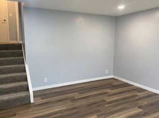 17 Flora Way, Normal, IL 61761