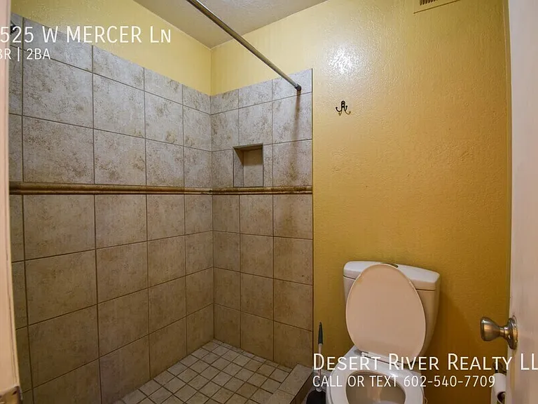 6525 W Mercer Ln — Photo 17