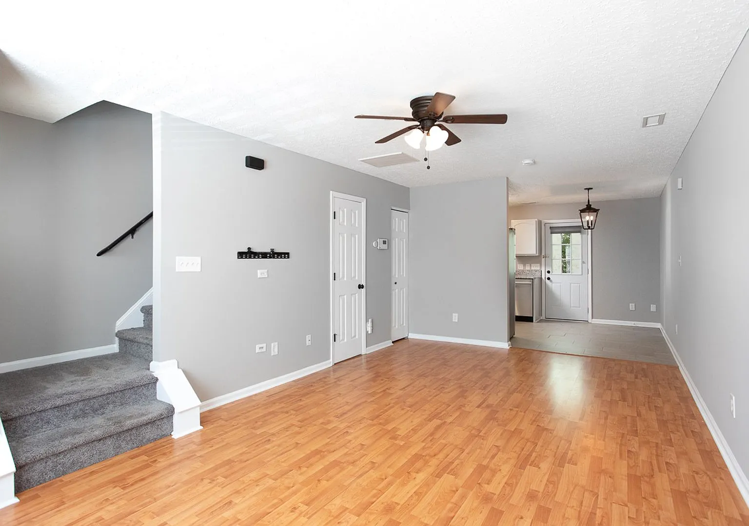 2 Bedroom Townhome in the heart of RTP! — Photo 2