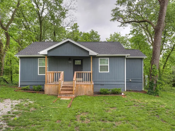 708 Jefferson Avenue, Neosho, MO 64850