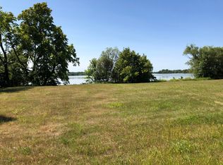 118 Park St, Erskine, MN 56535