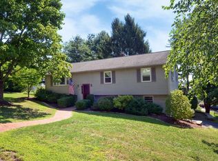 4 Dudley Way, Ipswich, MA 01938